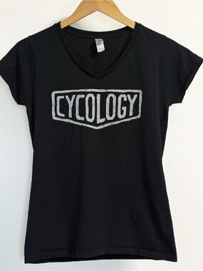 Cycology Cycling Graphic Tee Black V Neck Fitted Women’s M